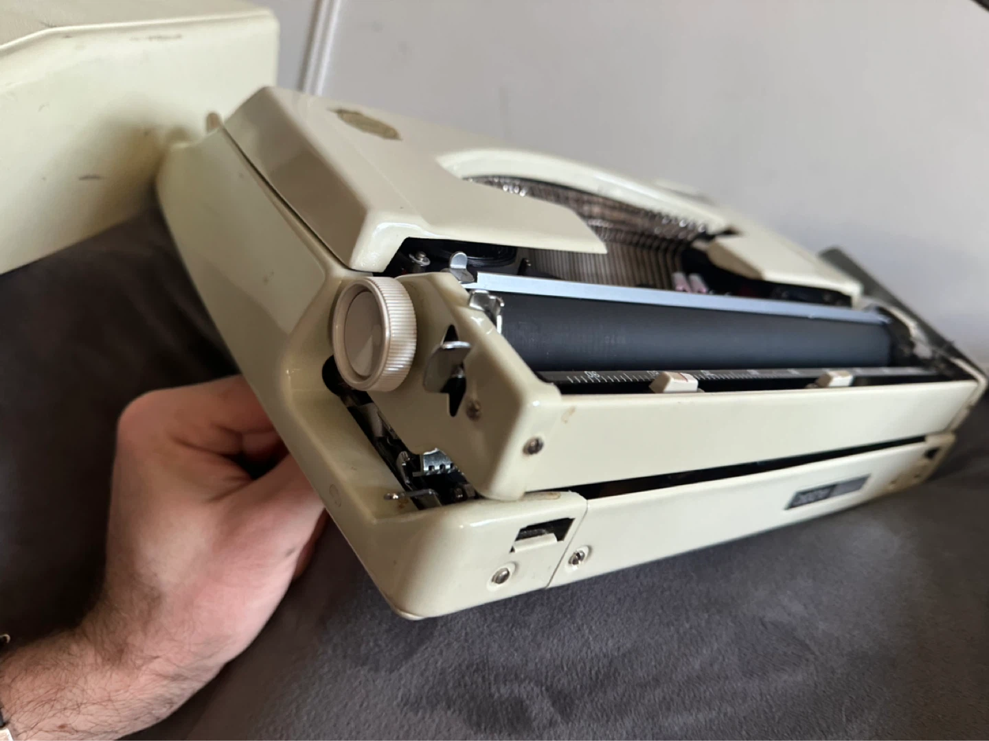 Vintage white Brother Charger 11 Portable Typewriter - photo 4