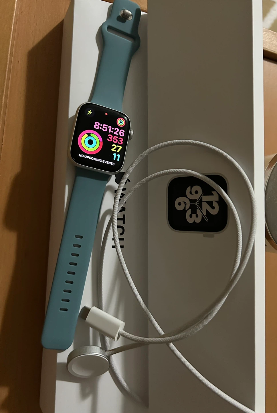 Apple Watch SE GPS (1st Gen) with Teal Band