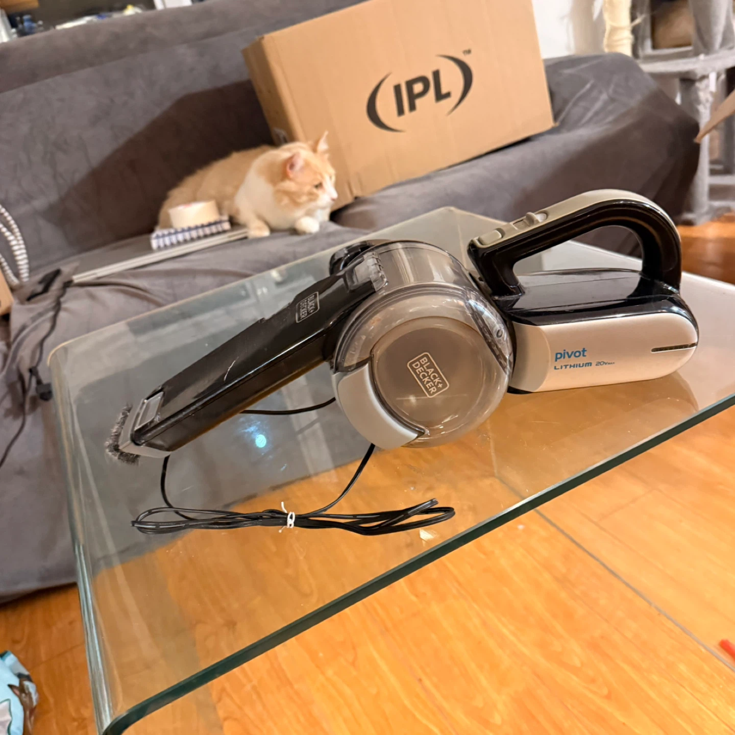 Black & Decker Pivot Lithium Cordless Handheld Vacuum - photo 4