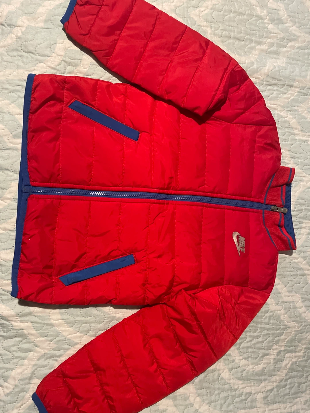 Nike Puffer Jacket Boys Size 7/8 Red Blue