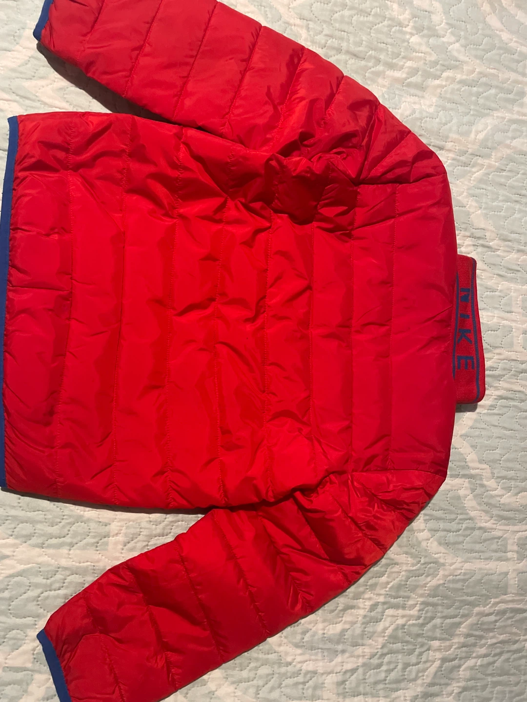 Nike Puffer Jacket Boys Size 7/8 Red Blue - photo 3