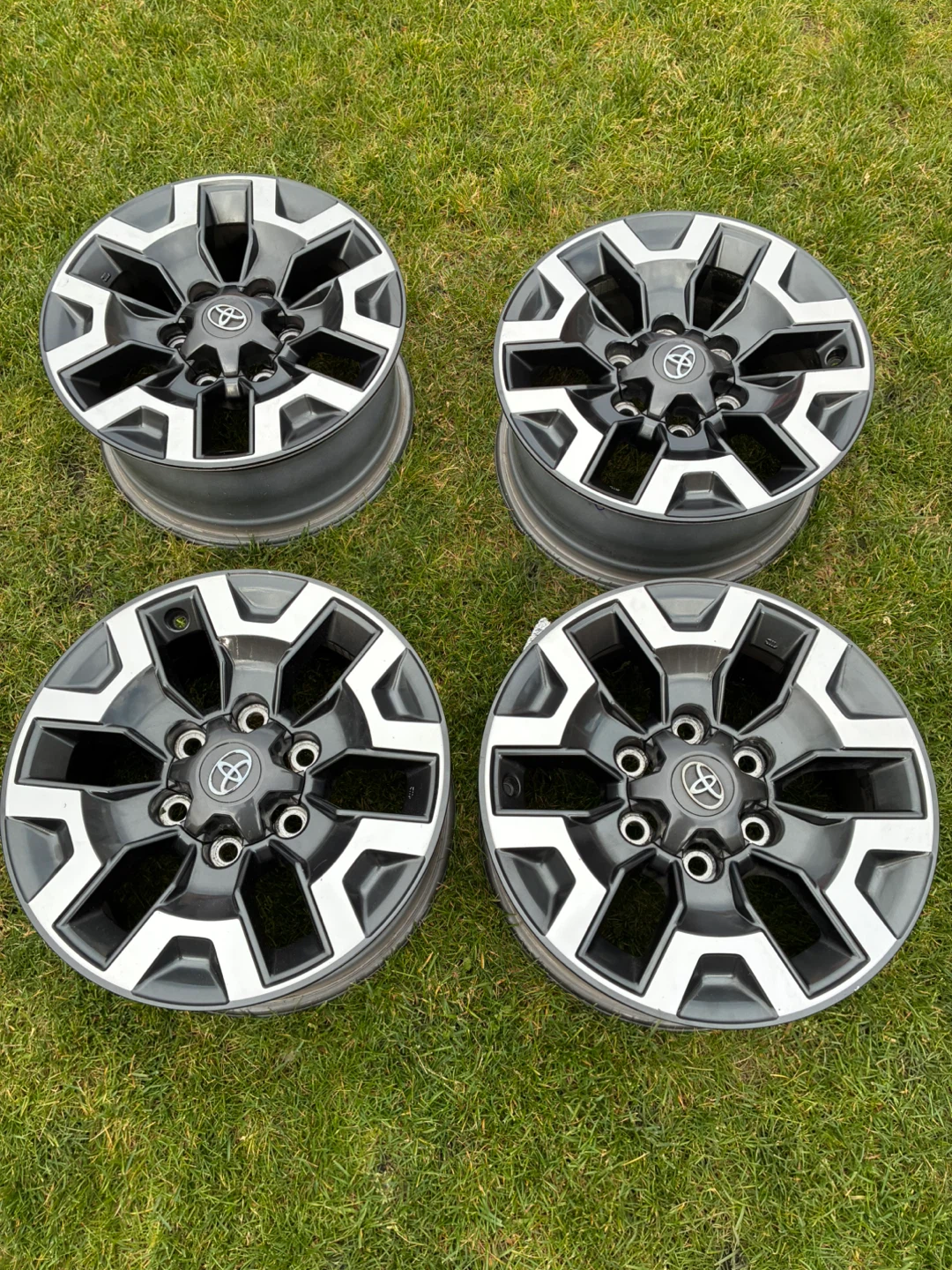 Set of 4 Toyota 16-inch Alloy Wheels