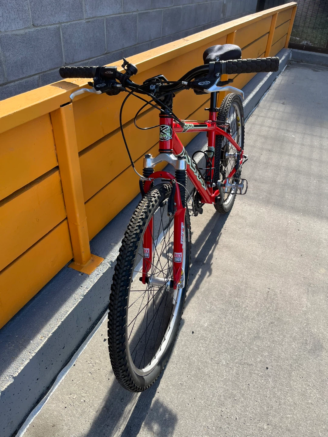 Red Kona Bike - photo 2