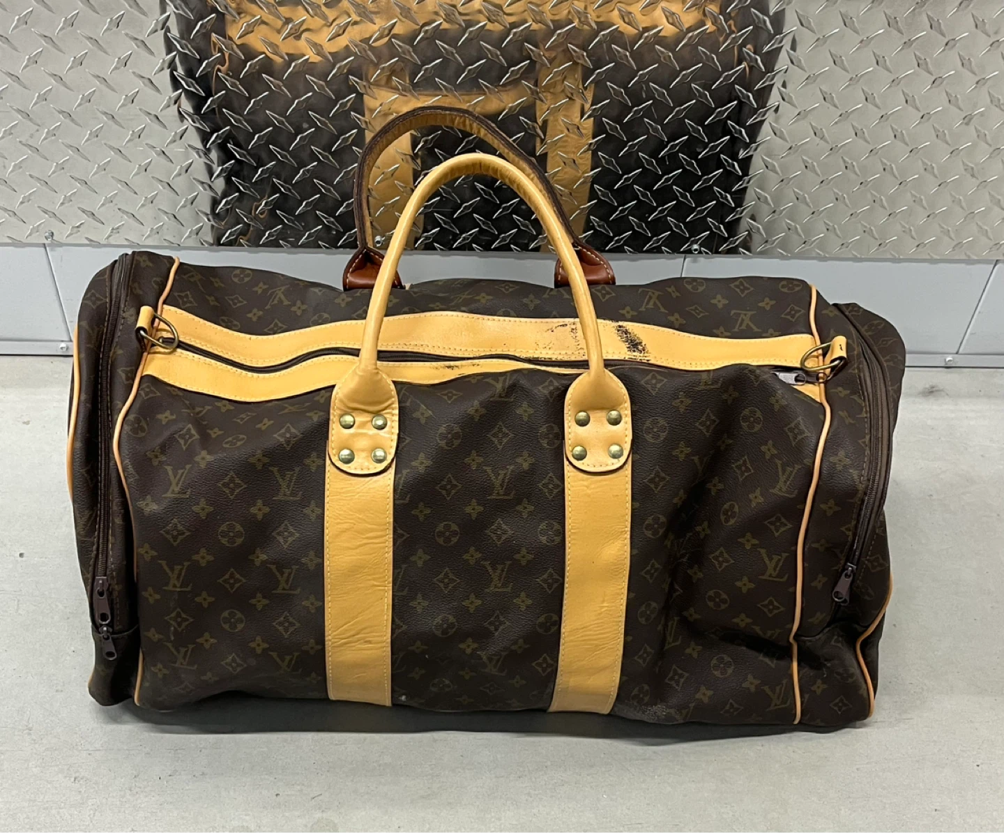 Faux Louis Vuitton Monogram Keepall Duffle Bag
