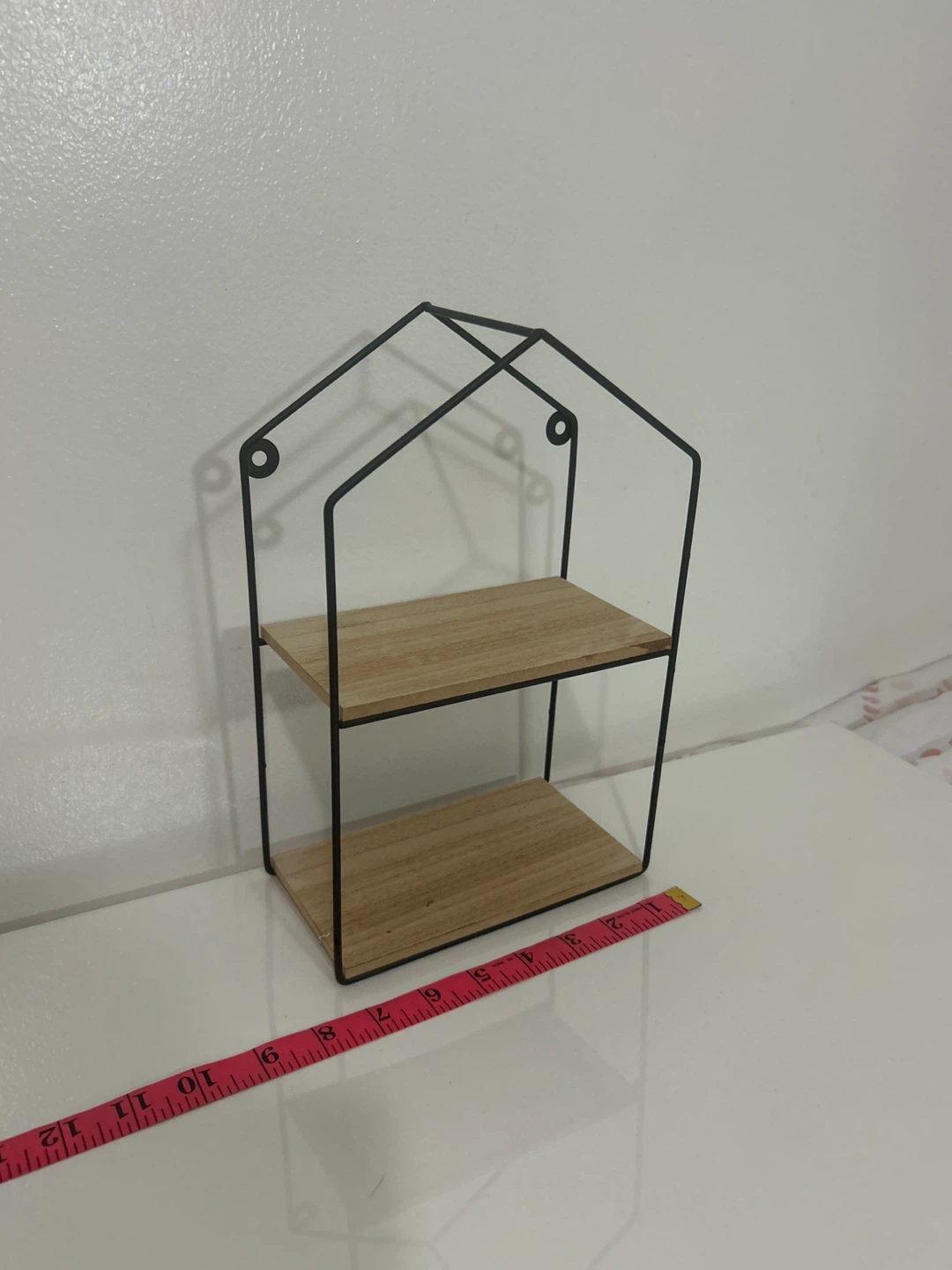 Modern Black Wire House Shelf with Wood Shelves