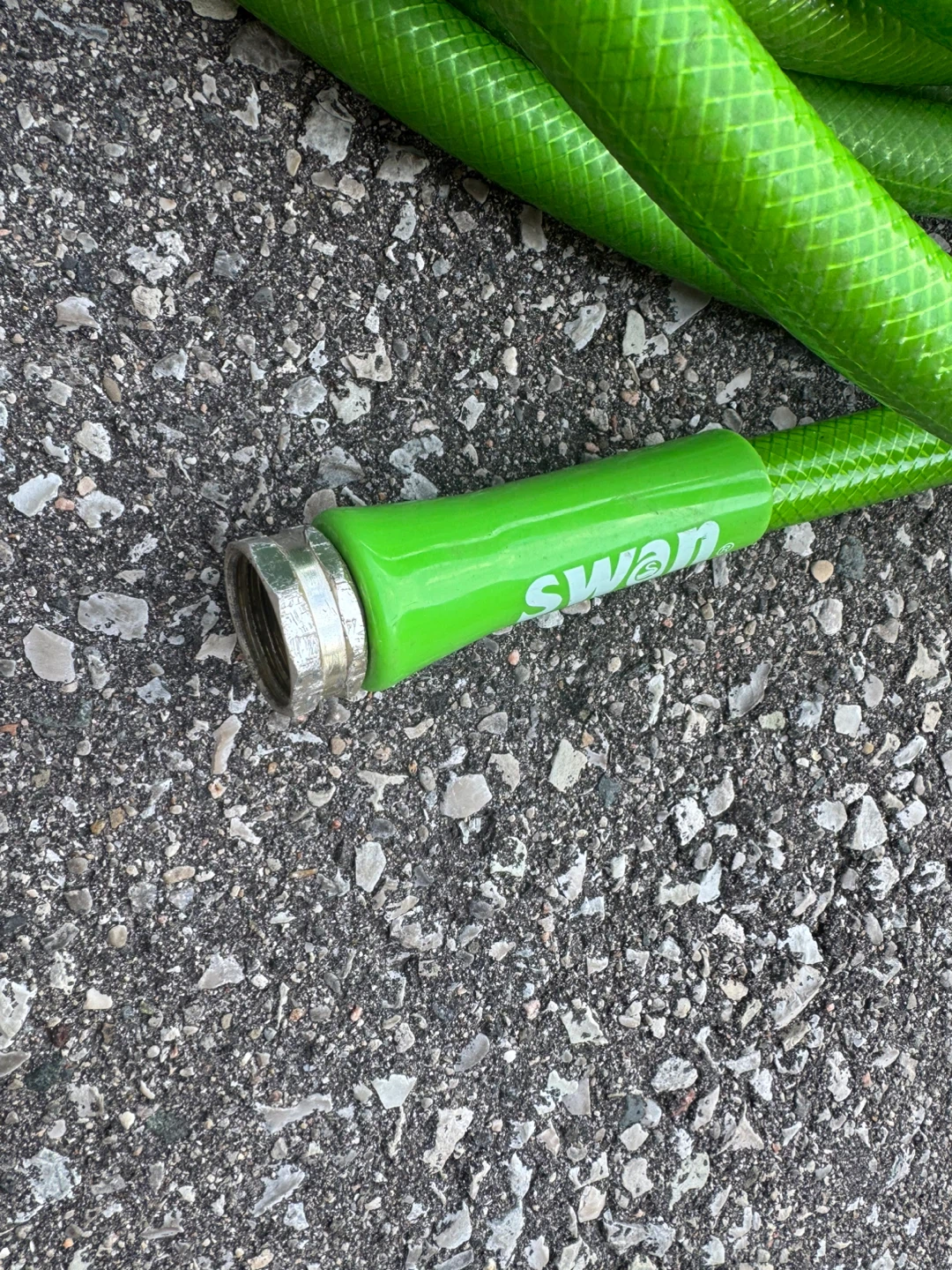 Swan Green Garden Hose 5/8" dia. x 50' - photo 2