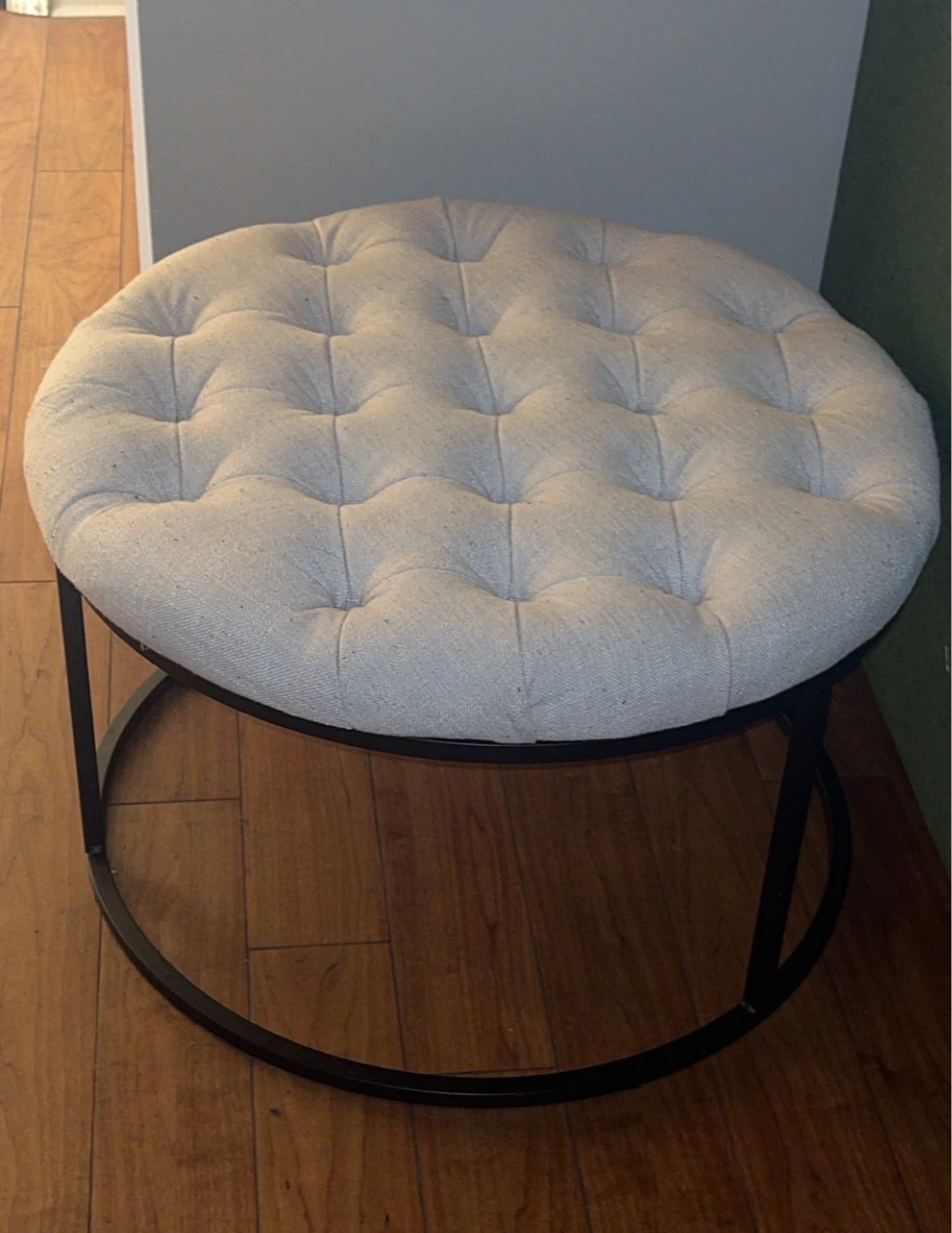Tufted Round Ottoman Footstool - photo 2