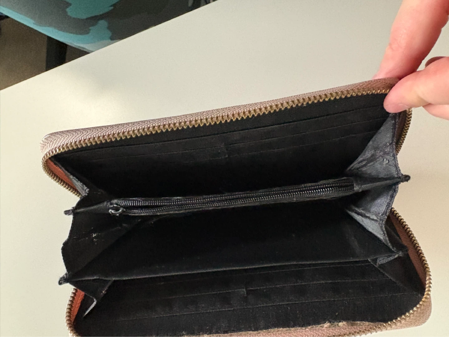 Women's Zip-Around Wallet