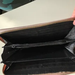 Women's Zip-Around Wallet