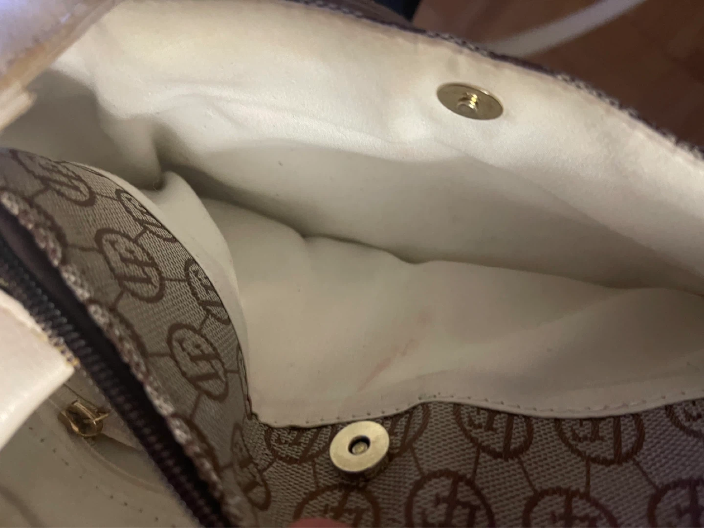 Luca Ferri Crossbody Purse - photo 4