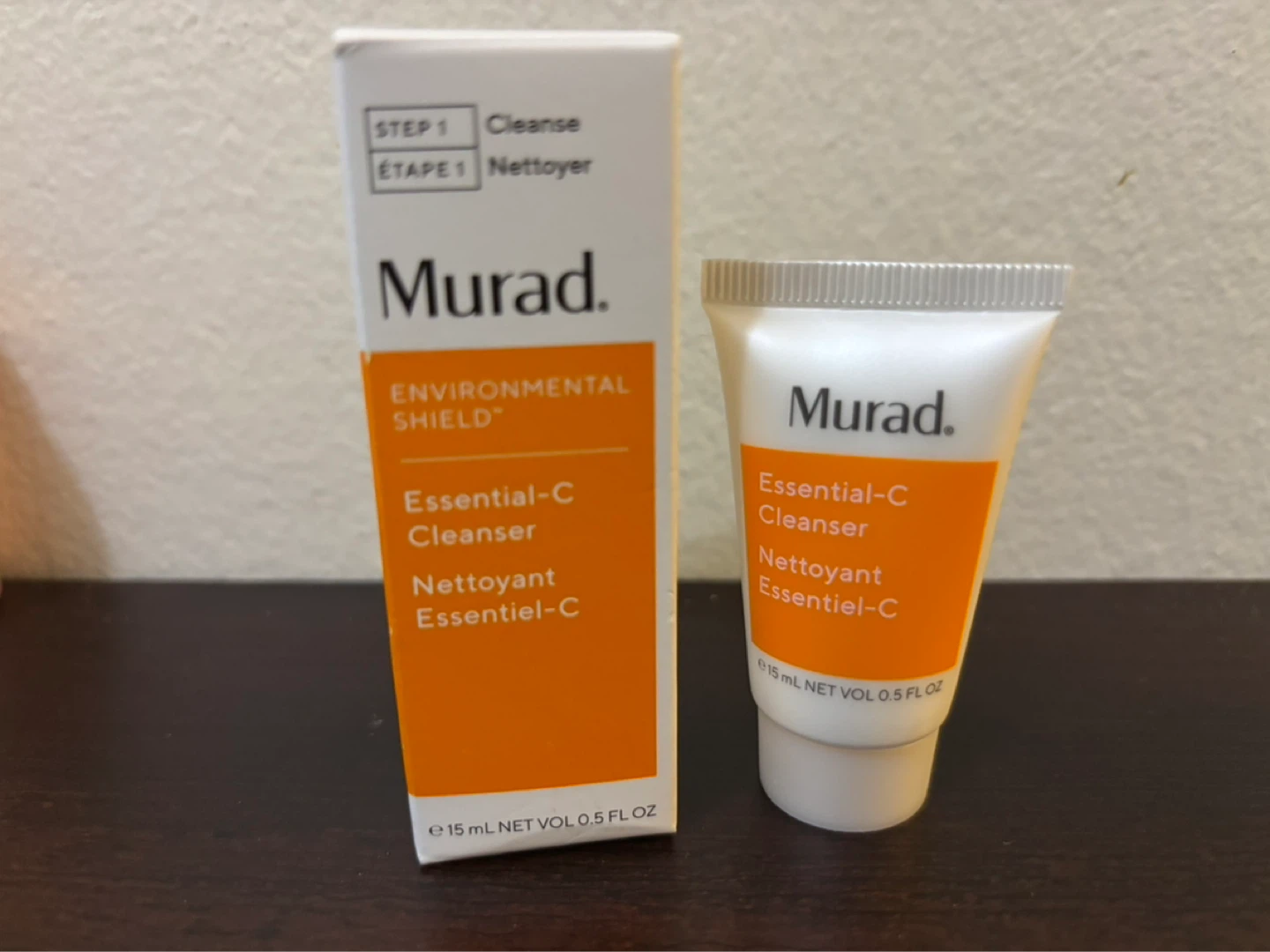 NEW-Murad Essential-C Cleanser 0.5 FL OZ