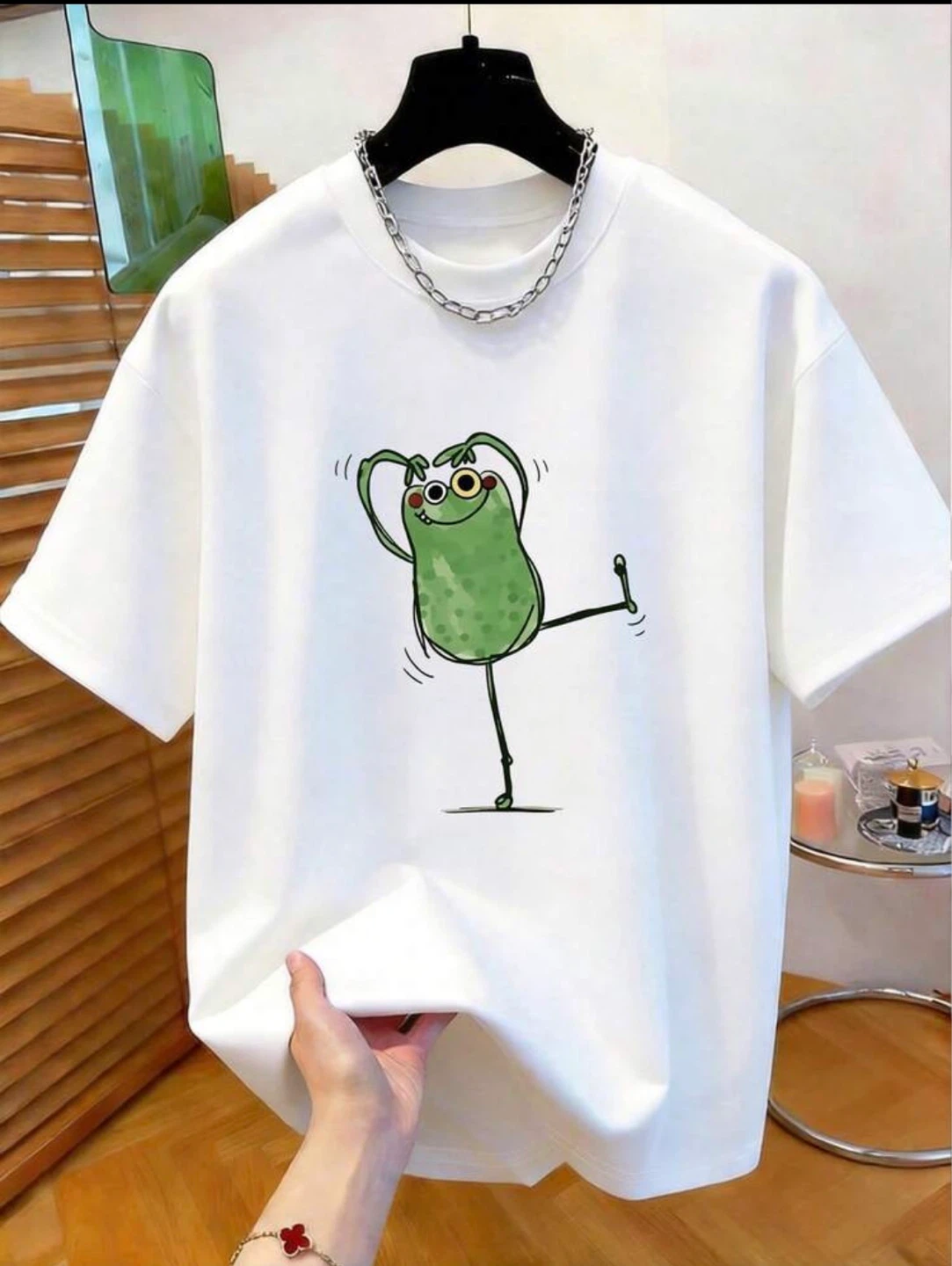 New white t-shirt, size S
