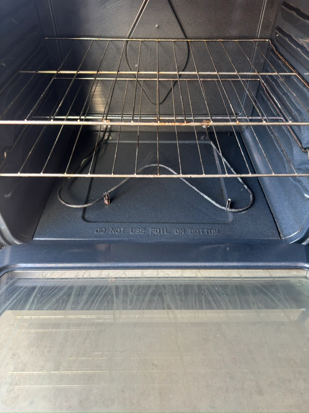 Frigidaire Electric Range Oven - photo 2
