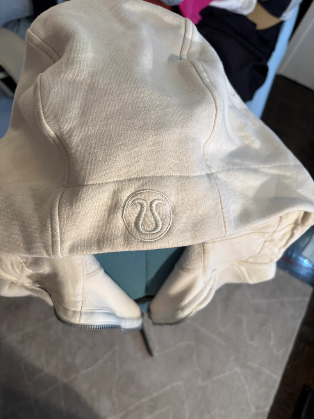 Lululemon Beige Cropped Zip-Up Hoodie with Thumbholes