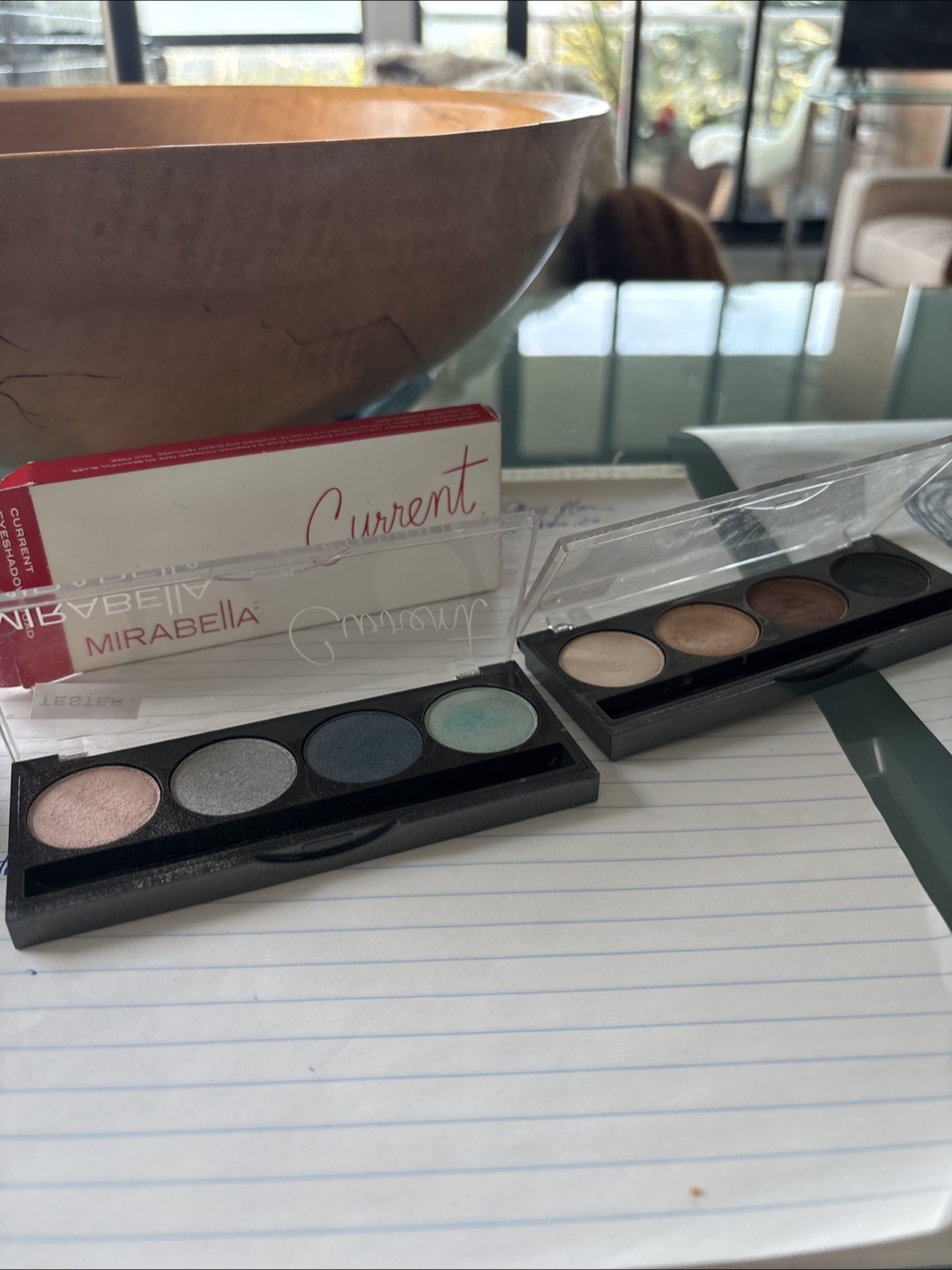 Mirabella Eyeshadow Quads (Current & Urbanity) - photo 2