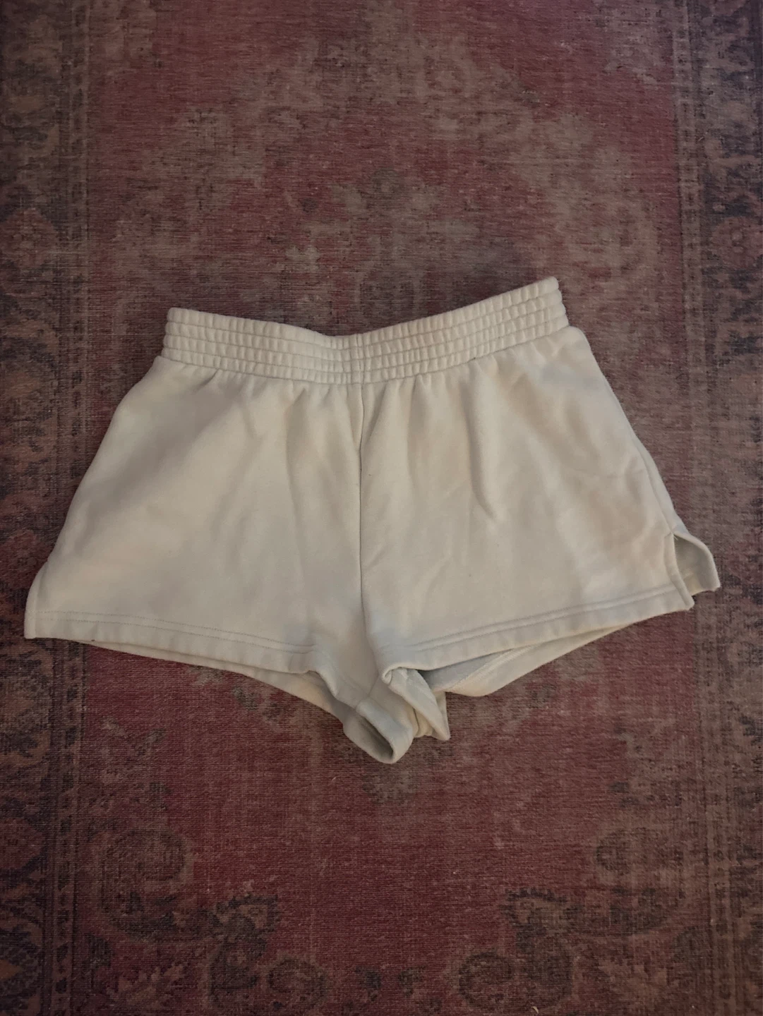 Cream Sweat Shorts TNA