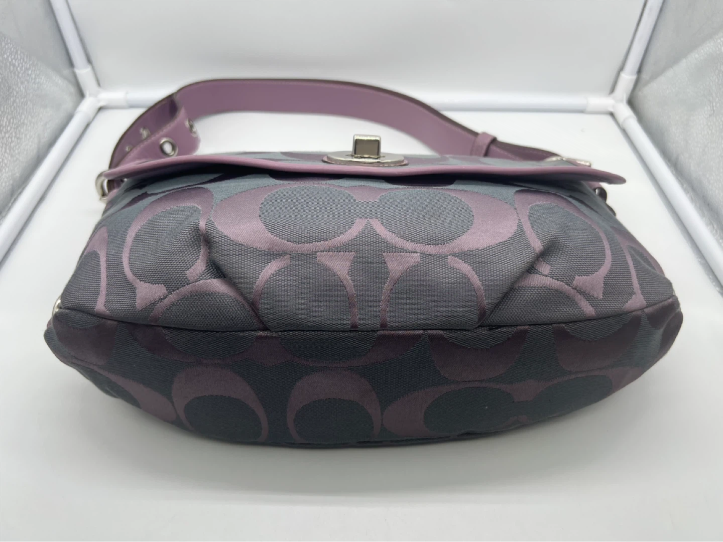 COACH F15171 Y2K Lilac Gray Signature Flap Duffle Crossbody Bag - photo 5