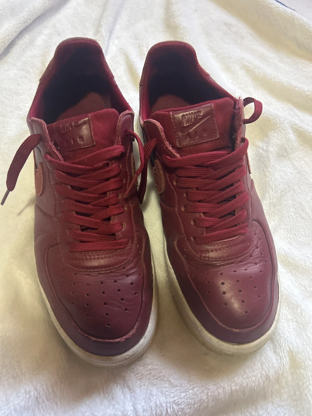 Nike Air Force 1 Sneakers - Burgundy