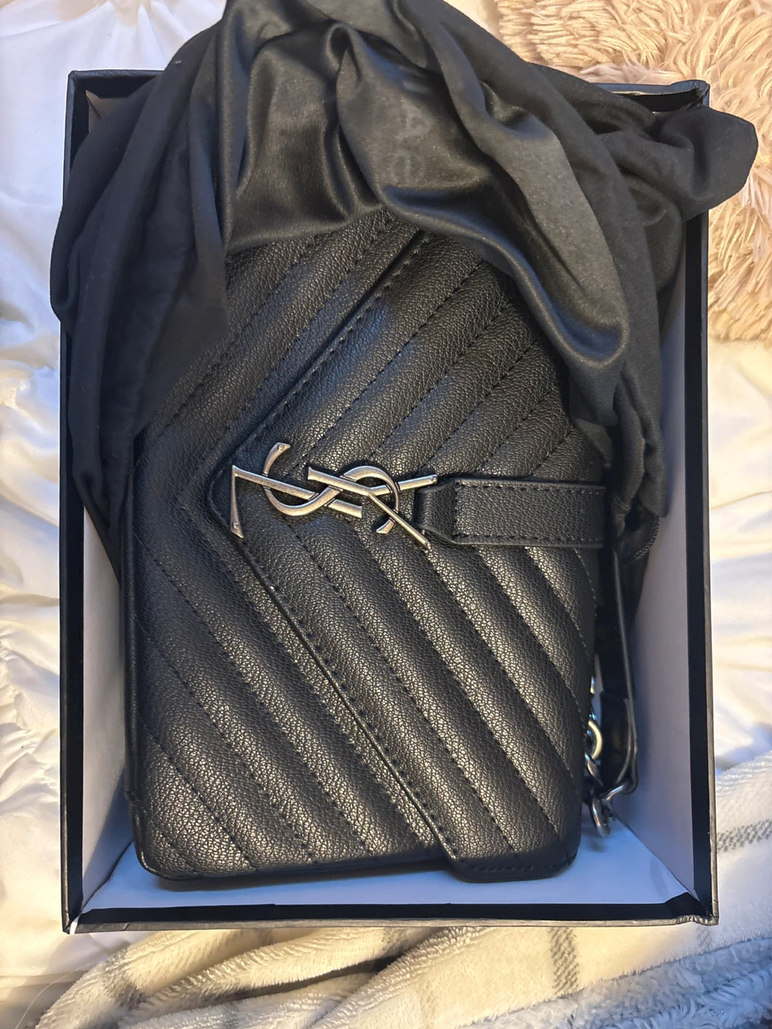 Saint Laurent Black Leather Chevron Quilted Bag