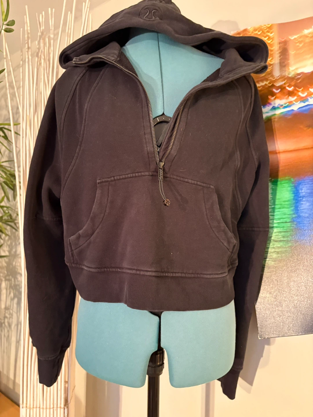 Lululemon Cropped Hoodie - photo 3