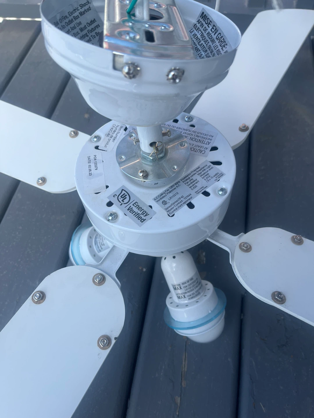 White 4-Blade Ceiling Fan with Light Fixture - photo 2