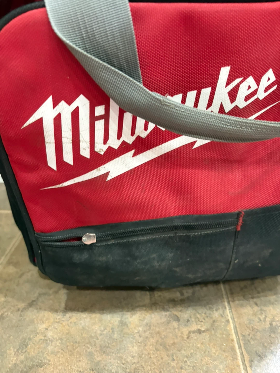 Milwaukee Red and Black Tool Bag - photo 2