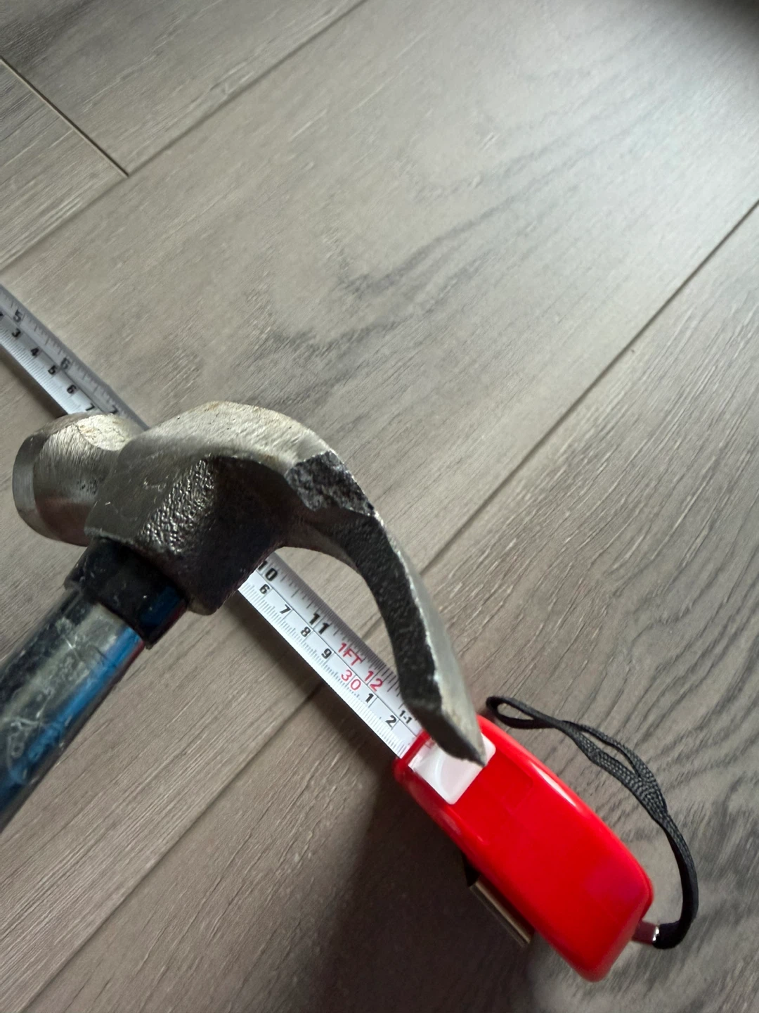 Claw Hammer with Tape Measure - photo 3