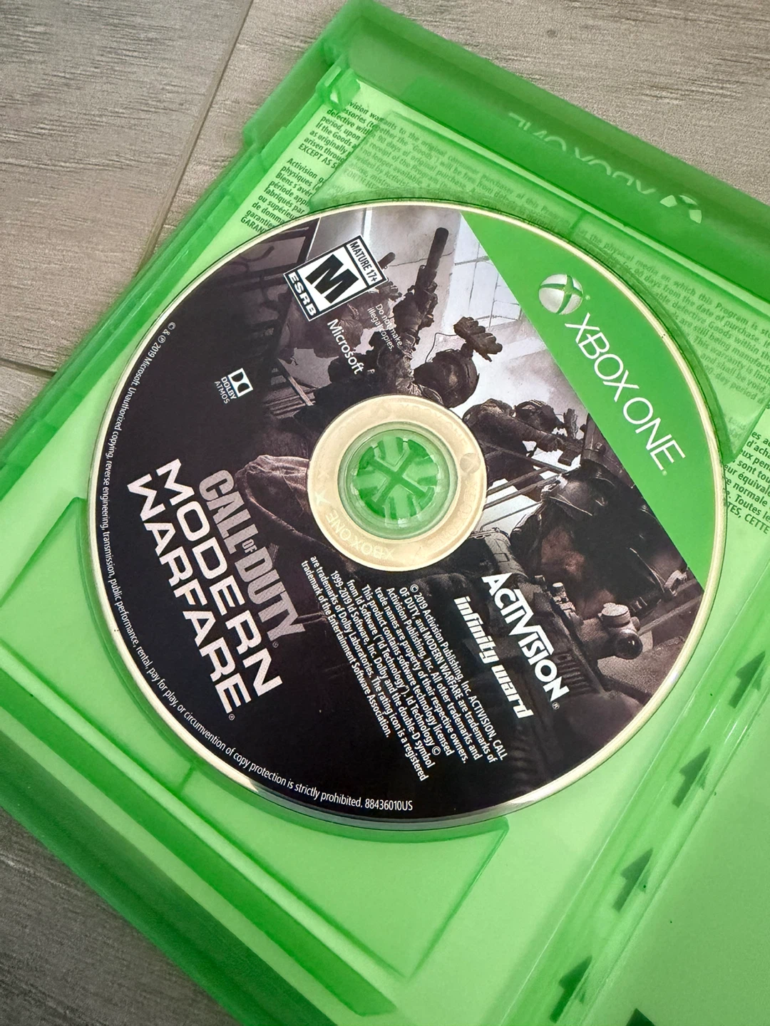 Call of Duty: Modern Warfare Xbox One - photo 2