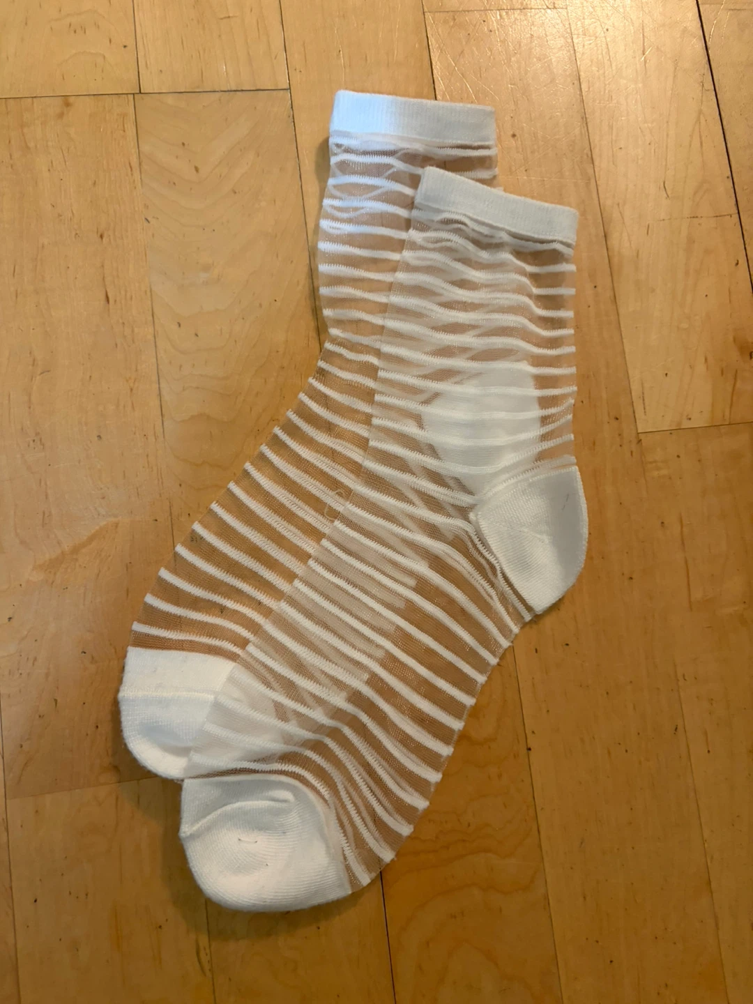 Mixed bag of tops, new socks and new pants - photo 4