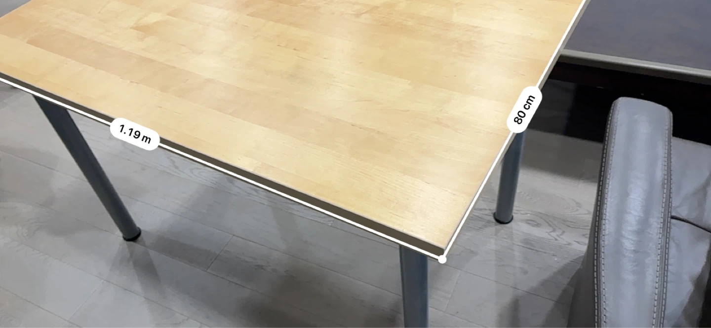 Light wood dining table with metal legs - photo 4