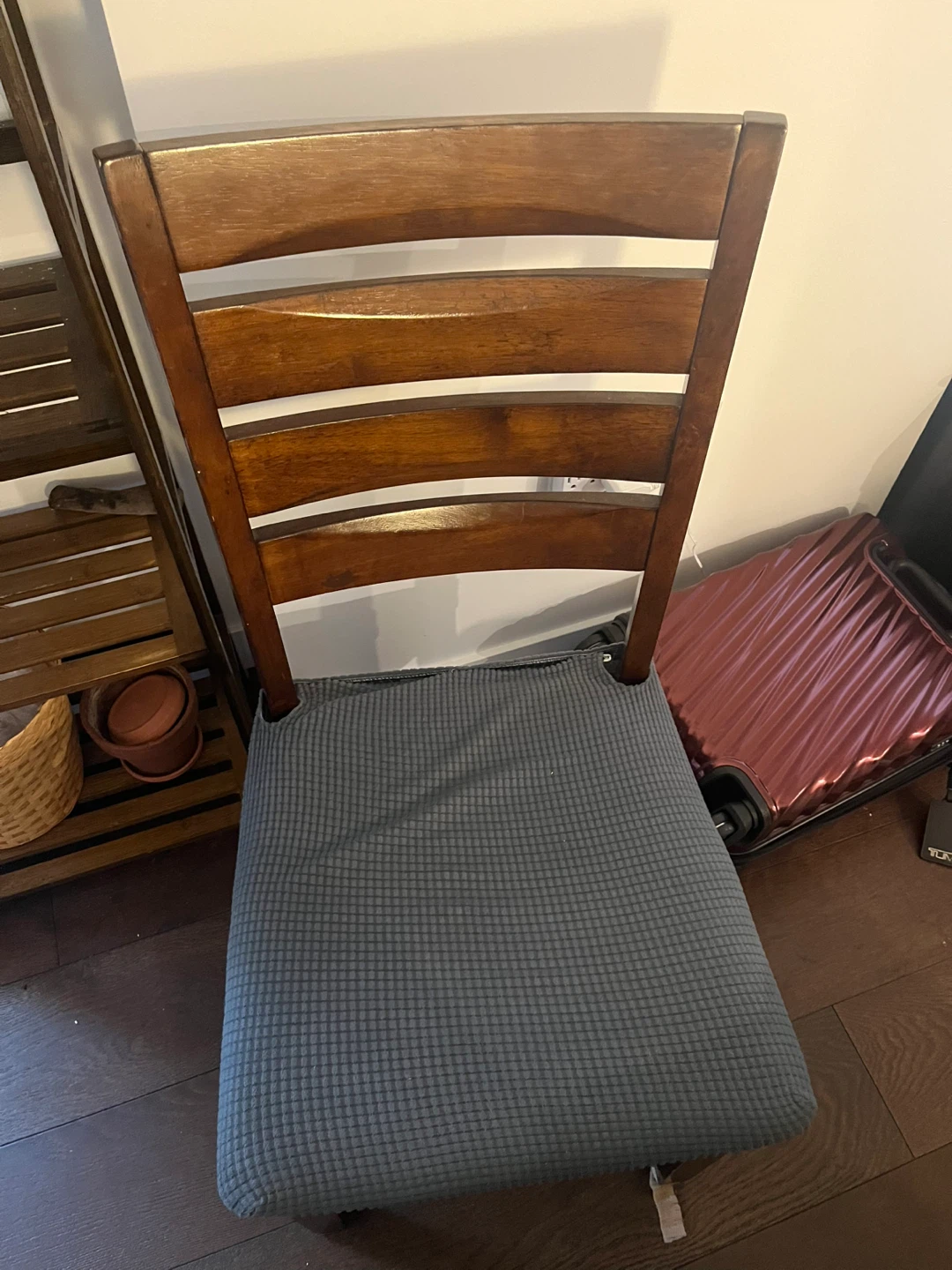 Free Chair x 2