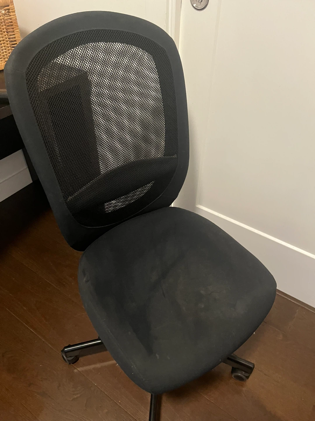 Free Chair