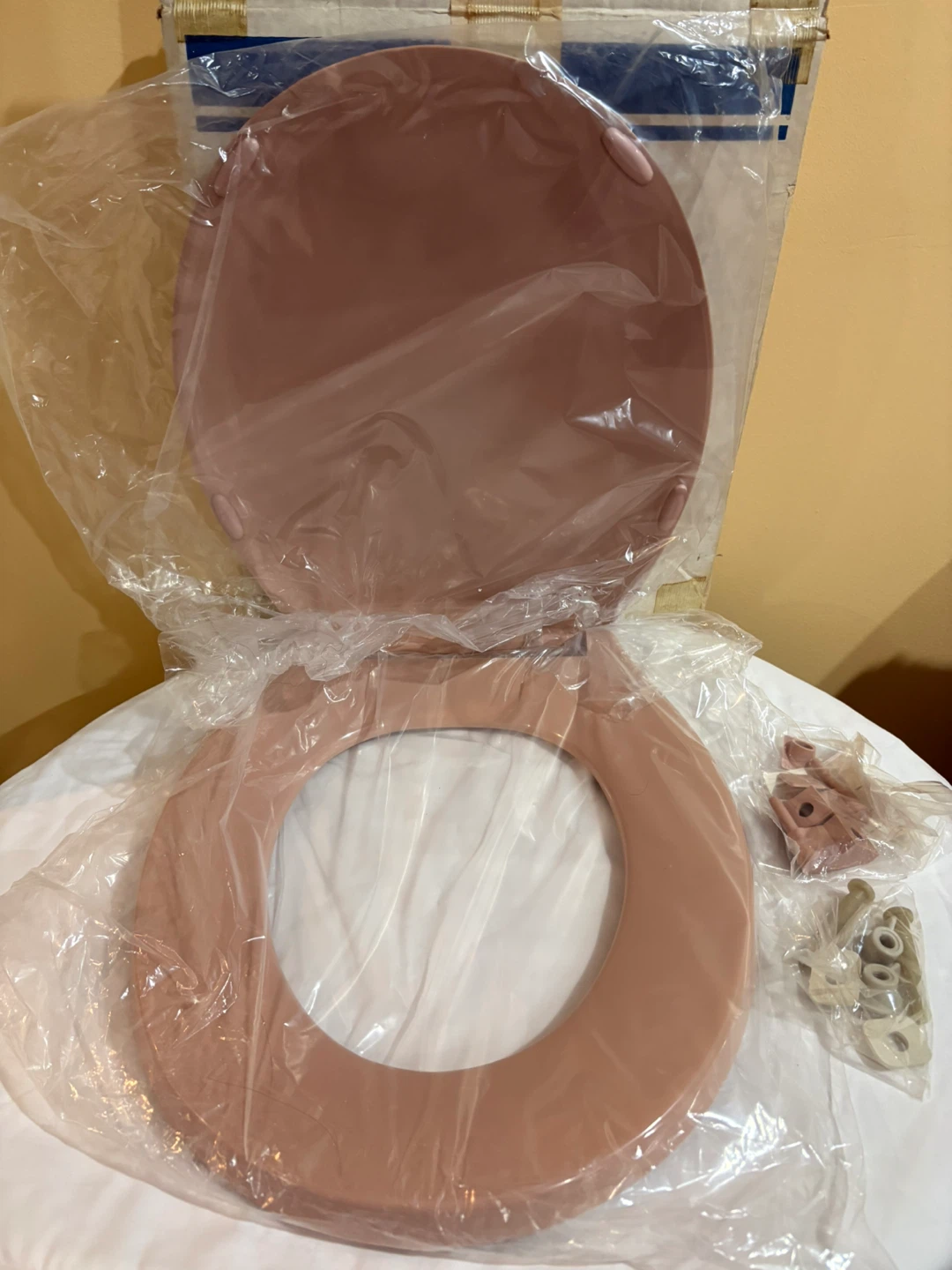 Kohler 4662-45 Lustra Toilet Seat Wild Rose - photo 2