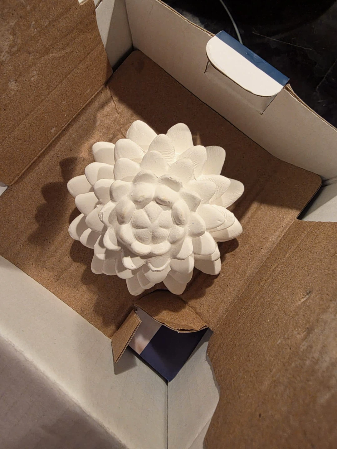 Airome Porcelain Essential Oil Diffuser - Pink Potted Succulent - photo 3