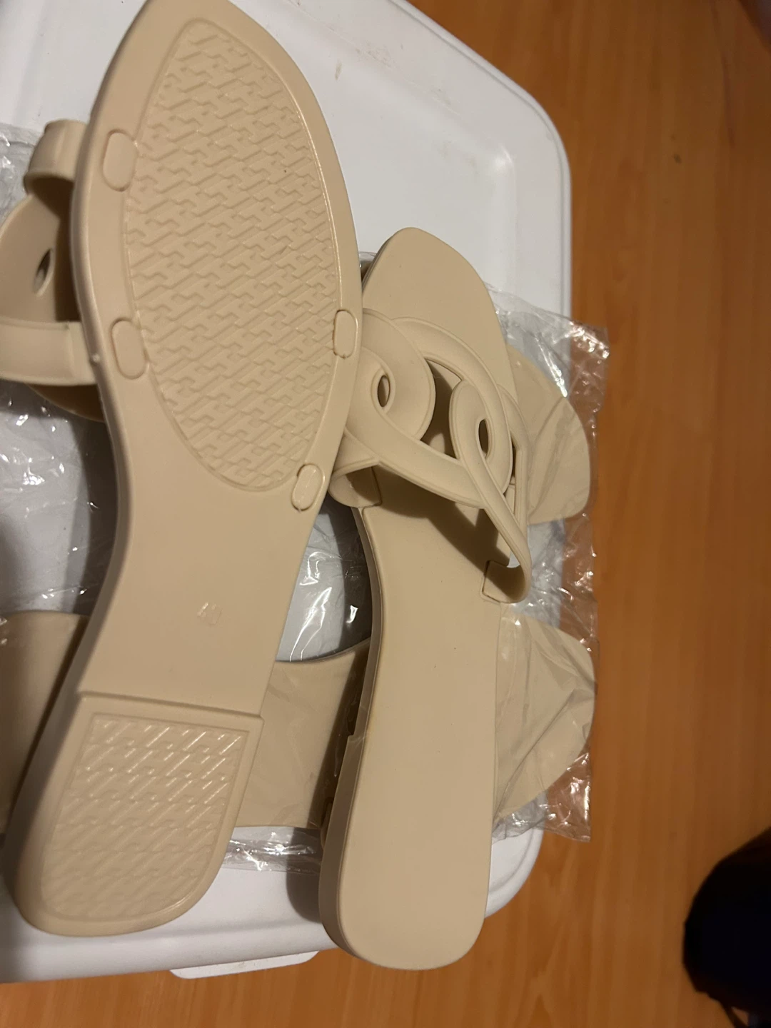 Beige Jelly Sandals - photo 3