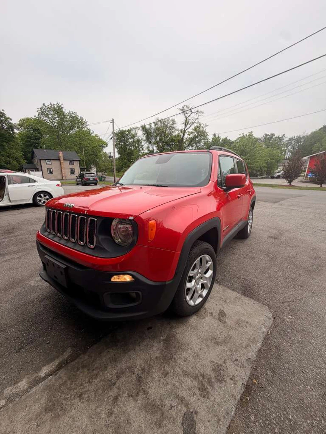 Red Jeep Renegade SUV - photo 2