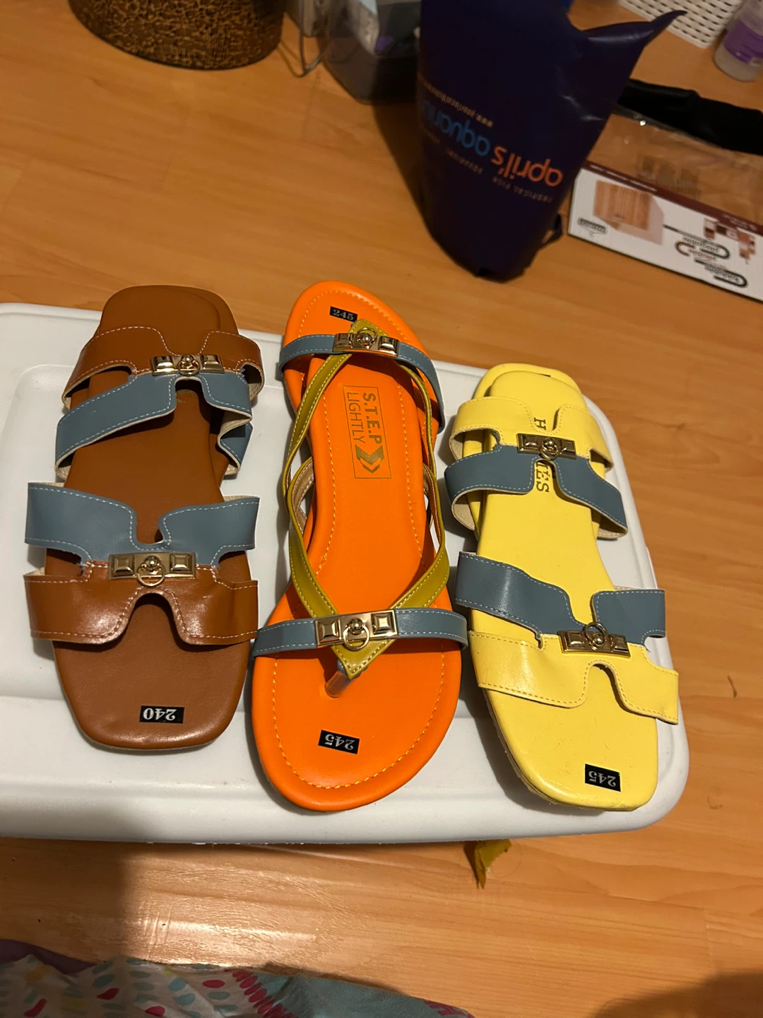 Women's Flat Sandals - Assorted Colors, Size 245