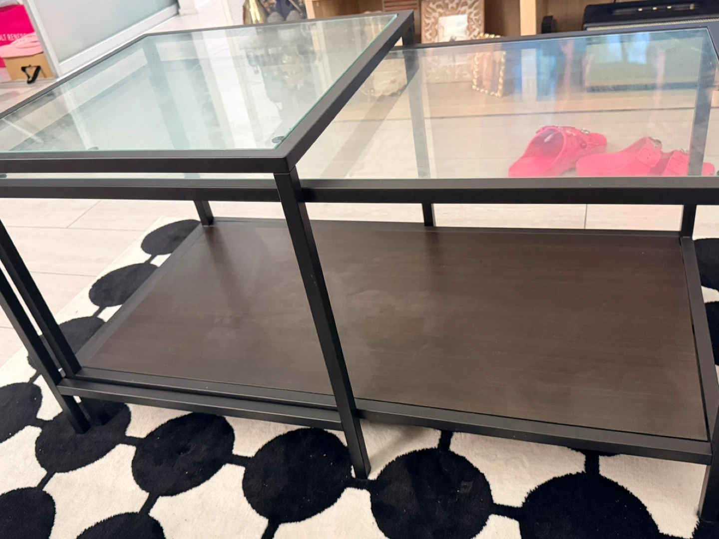 Nesting Coffee Tables (2-in-1 Set) – Excellent Condition