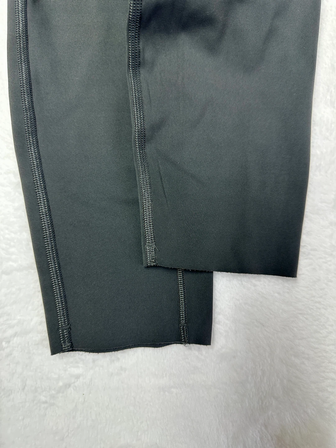 Lululemon Fast & Free High-Rise Crop (Graphite Gray, Size 6) - photo 4
