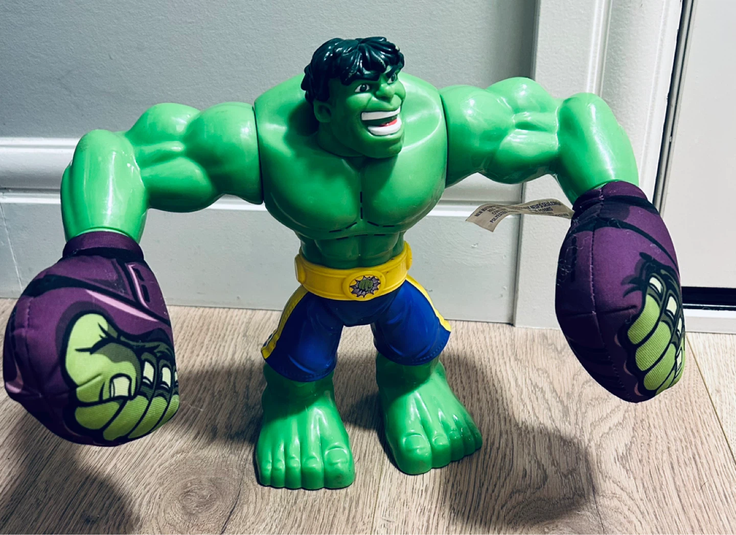 Marvel Hulk Boxing Toy – Large Interactive Figure 2013