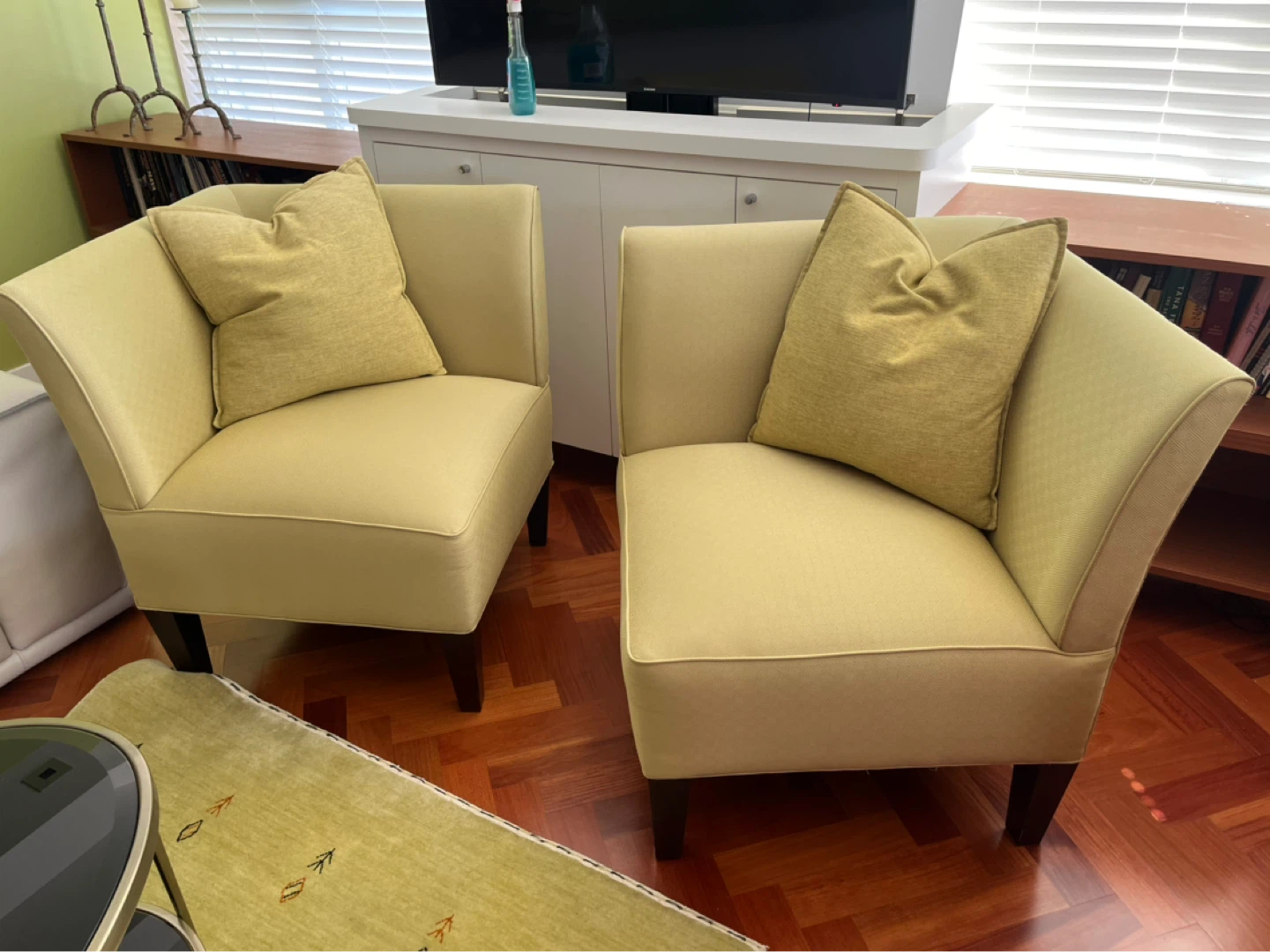 Pair of Yellow/Lime Accent Chairs with Pillows - photo 2