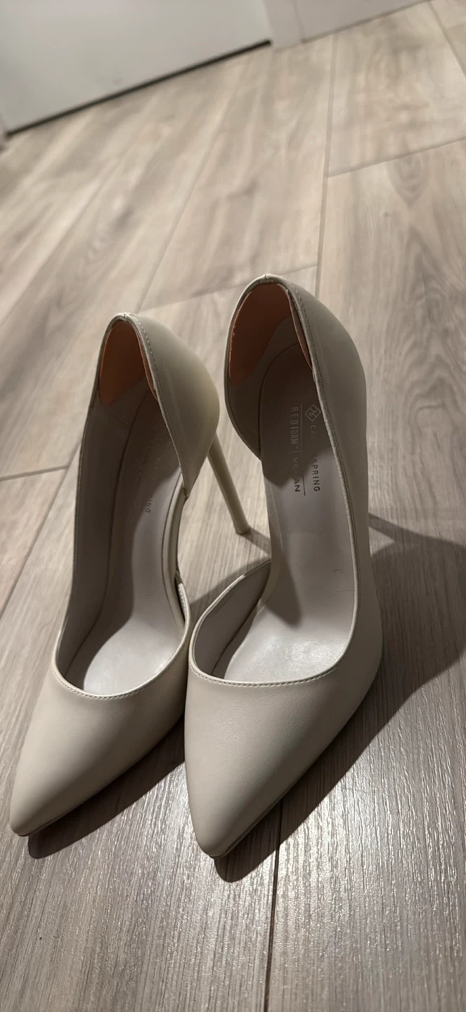 Call It Spring White Beige Heels Size 6.5 - photo 2