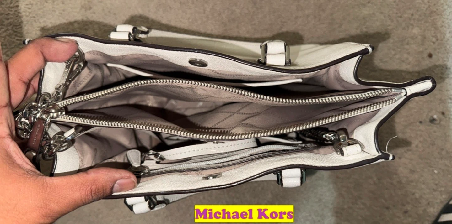 Michael Kors Ladies Designer Hand Bag-Purse (Like NEW) - photo 4