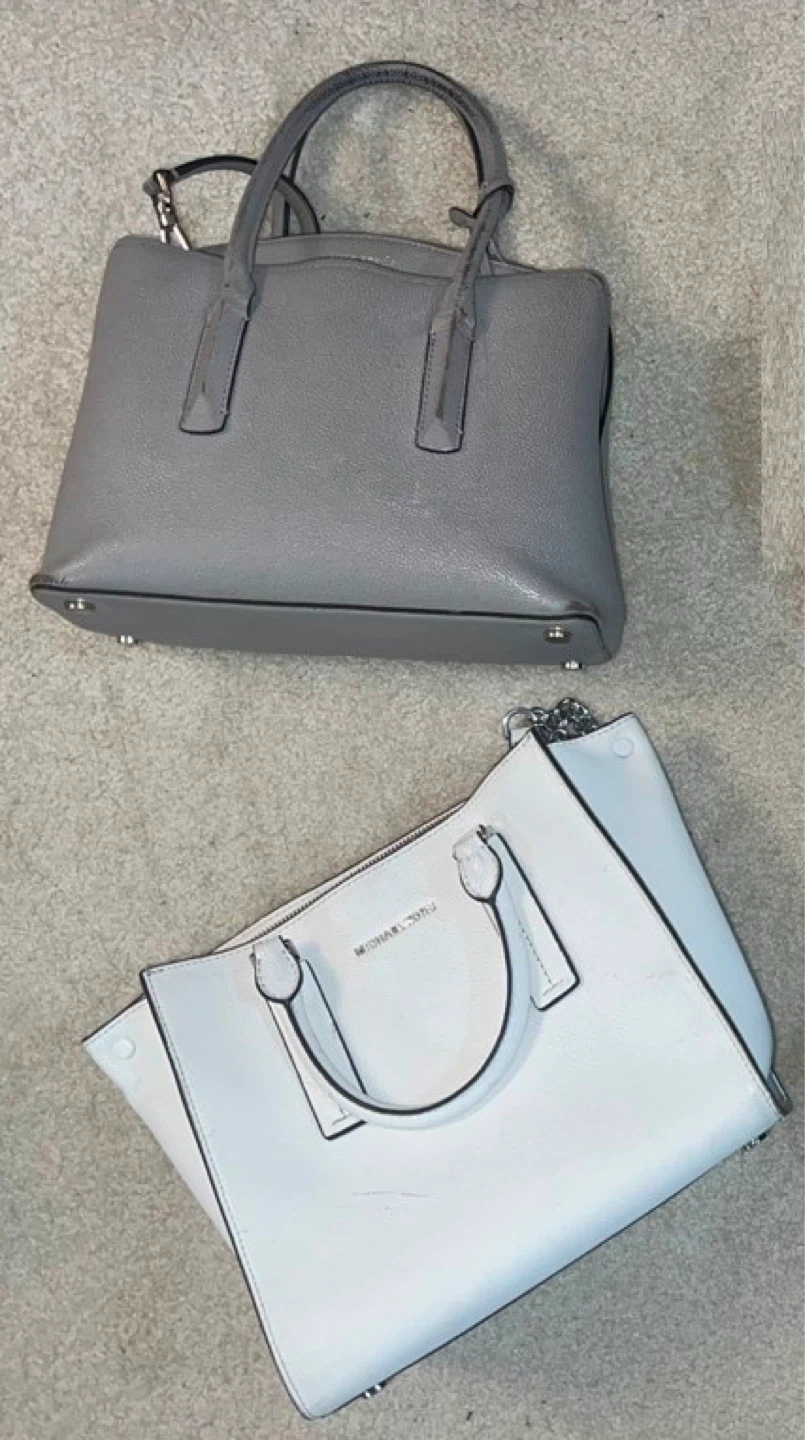 Michael Kors Ladies Designer Hand Bag-Purse (Like NEW)