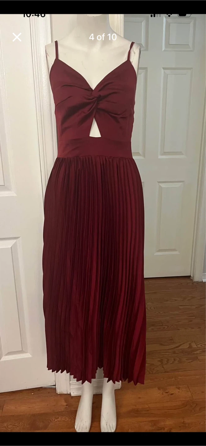 Maroon Pleated Midi Dress size small - photo 2