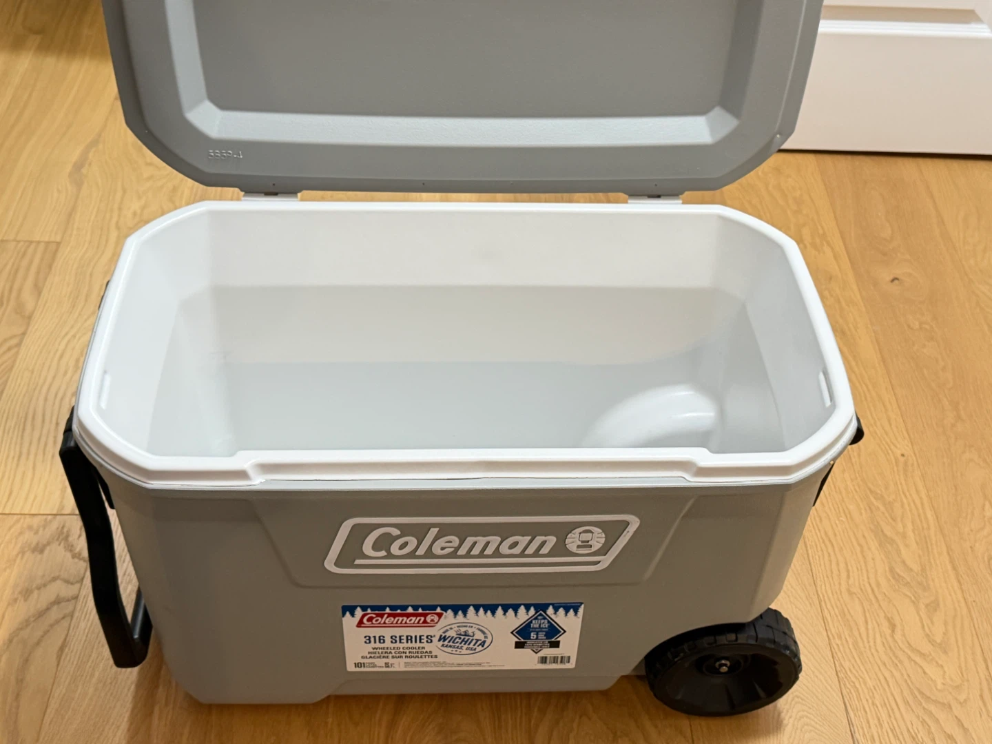 Coleman 316 Series 62-Quart Wheeled Cooler