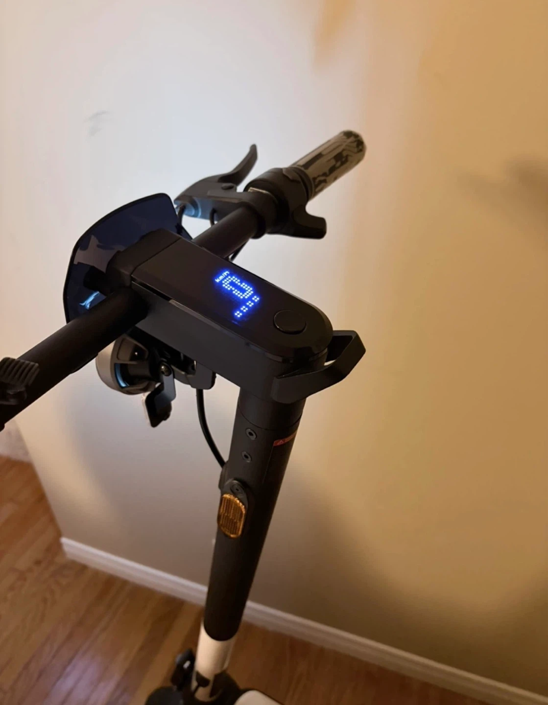 NIU KickScooter KQi3 Sport Electric Scooter
