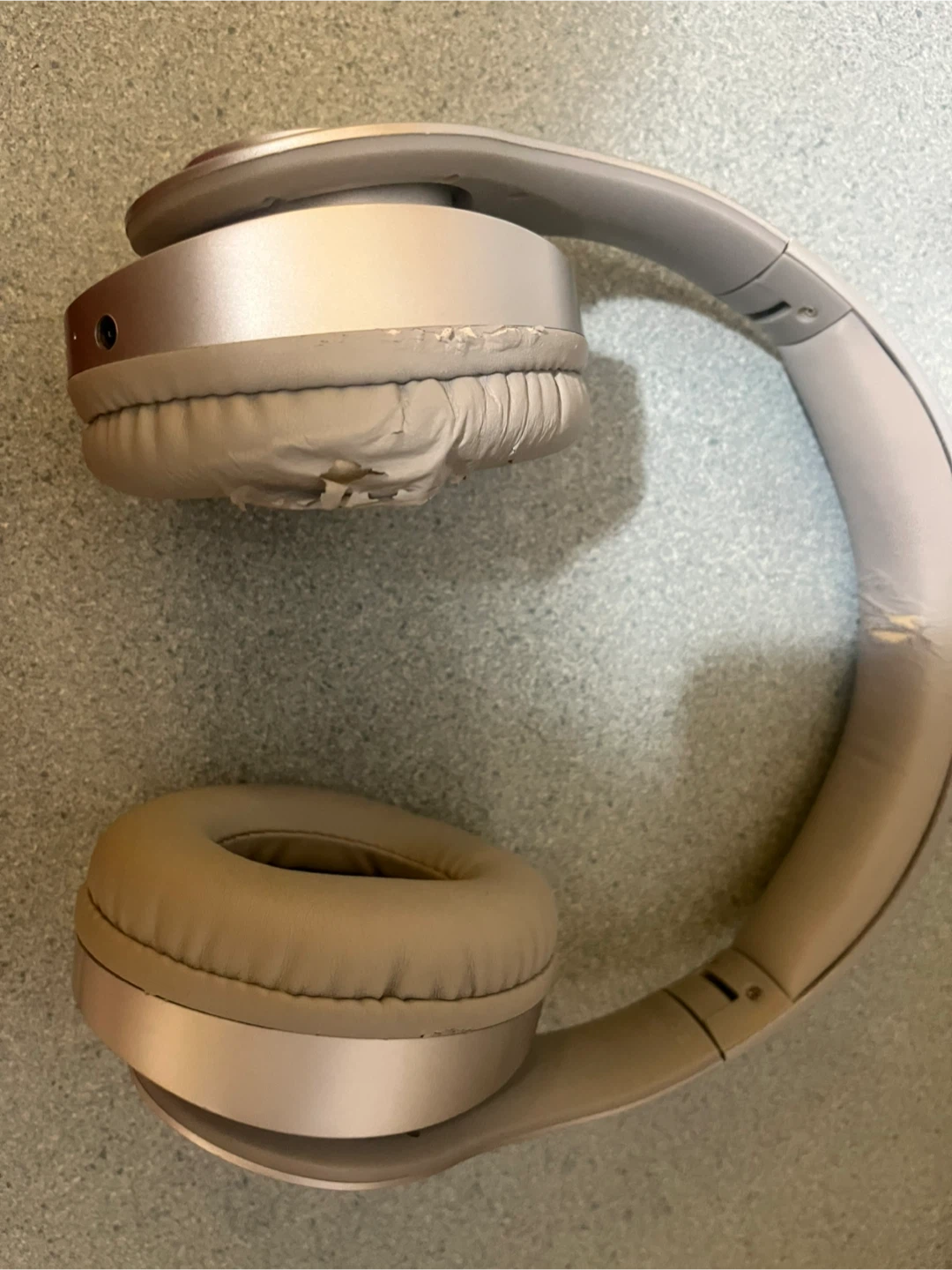 Wireless Headphones - silver