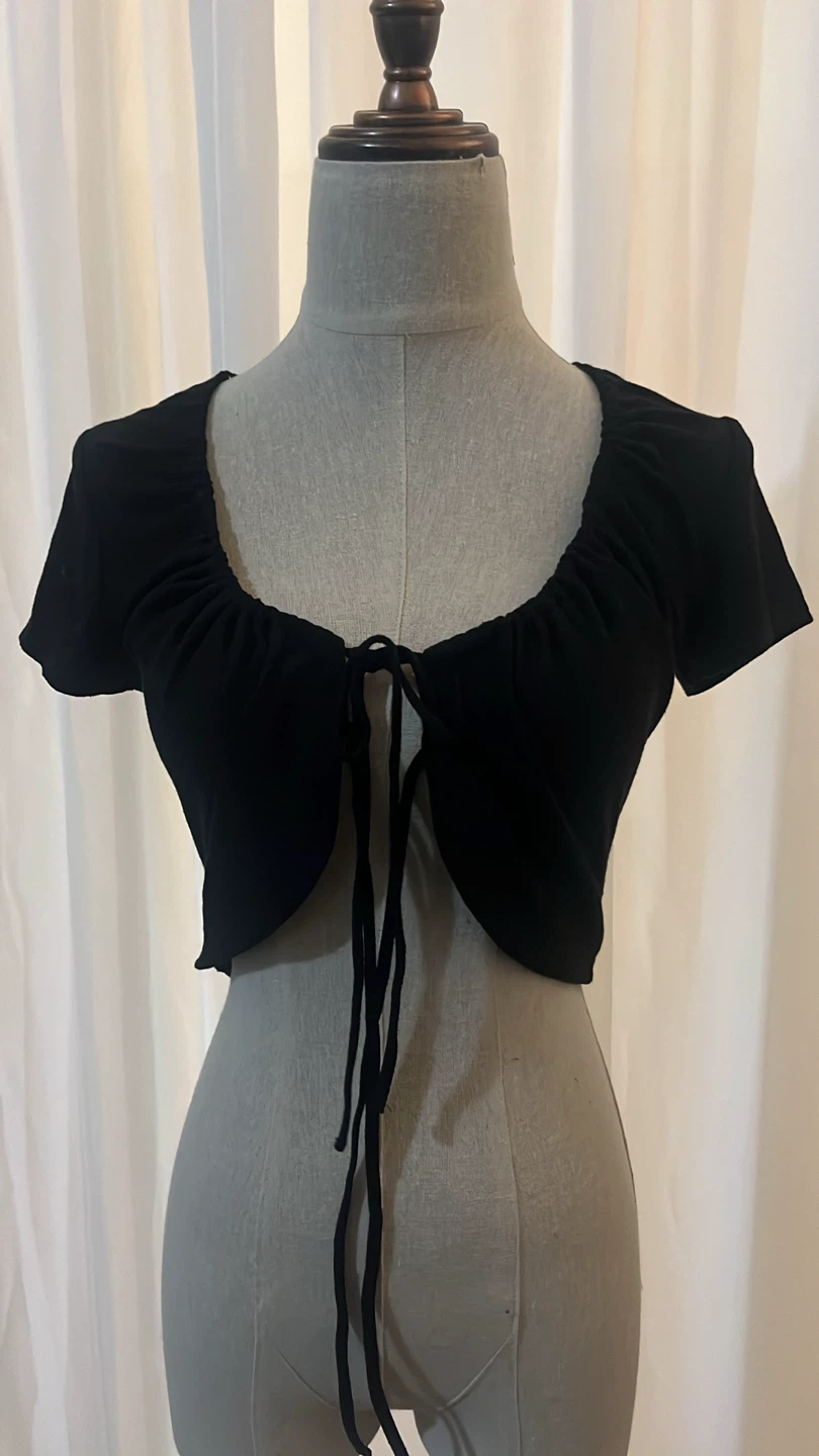 Garage - xs - Black Tie-Front Cropped Bolero Top