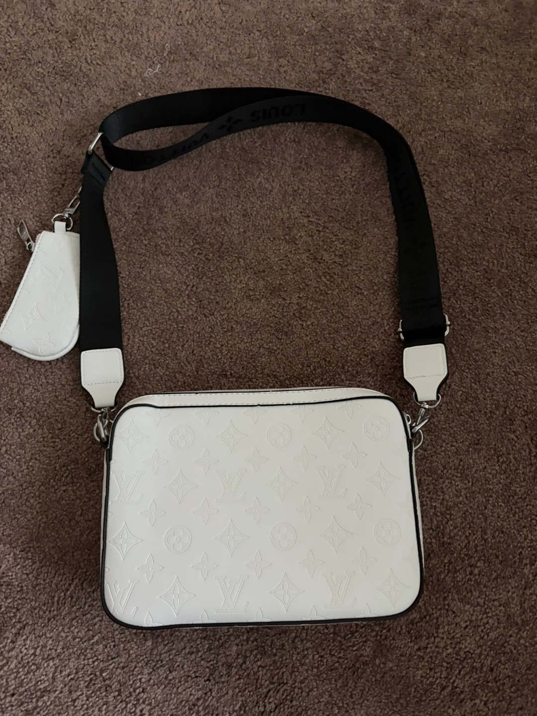 Louis Vuitton White Monogram Crossbody Bag with Pouch - photo 5